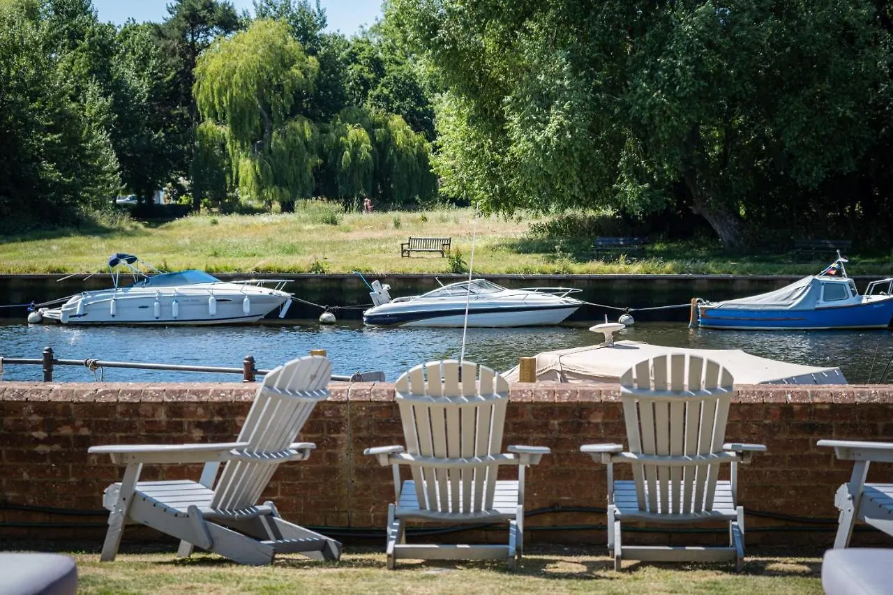 Captain'S Club Hotel & Spa Christchurch  Christchurch (Dorset)