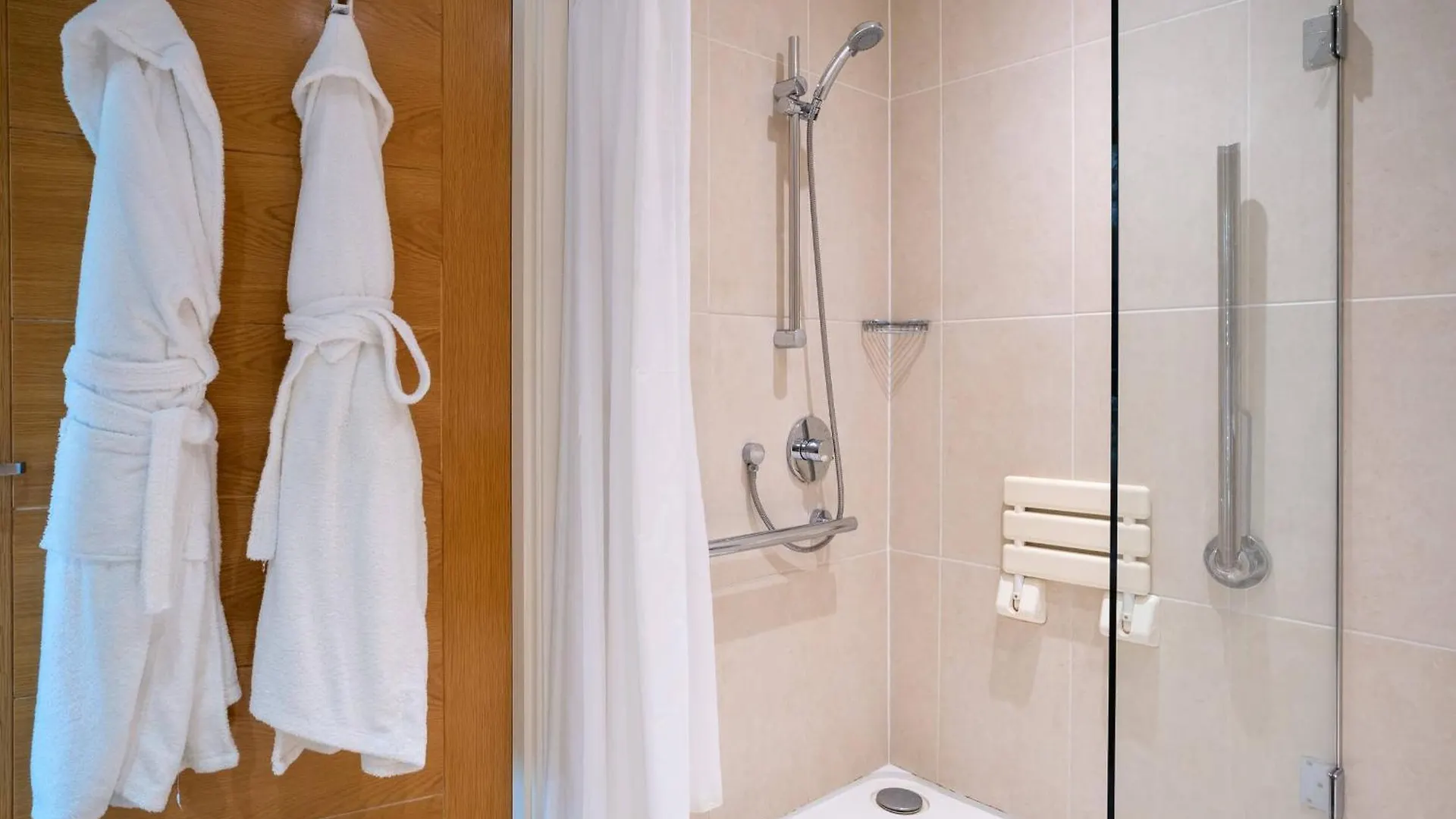 Captain'S Club Hotel & Spa Christchurch  4*, Christchurch (Dorset)